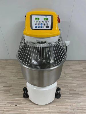 4.5kw Ağır Hizmet Tipi Spiral Hamur Karıştırıcı Çift Hızlı Paslanmaz Çelik Hamur Karıştırıcı 50 Kg Kase Izgaralı