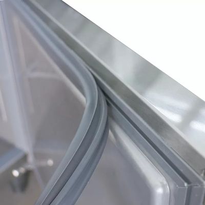 30 Tepsi 220v Ticari Dik Dondurucu Paslanmaz Çelik Dik Soğutucu 4 Kapı