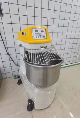 260 Pound Yerli Spiral Hamur Karıştırıcı 4.5kw Endüstriyel Spiral Mikser Çift Hızlı Dijital Kontrol